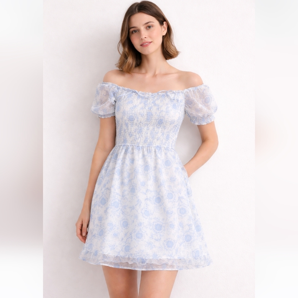 Like New. Charming Blue Floral Girls Dress, Worn Only For Graduation Pictures